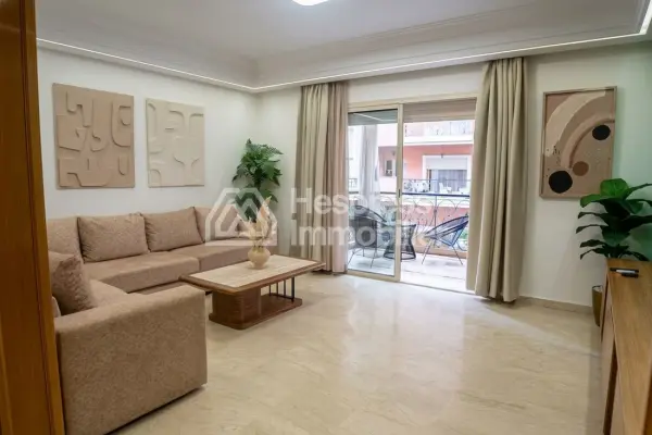 Beautiful apartment in a residence with swimming pool at Majorelle