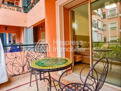 Beautiful apartment in a residence with swimming pool at Majorelle