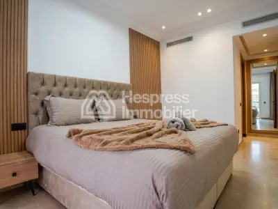 Beautiful apartment in a residence with swimming pool at Majorelle