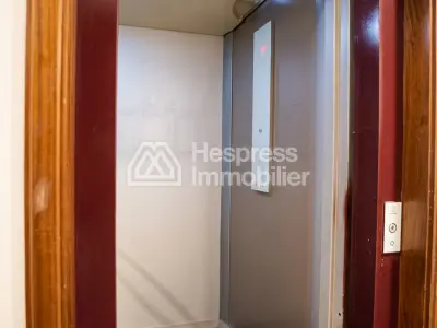 Beautiful apartment in a residence with swimming pool at Majorelle