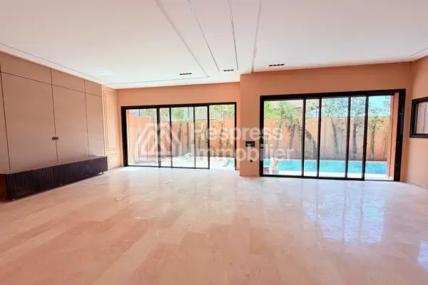 Belle villa avec piscine privée à Targa