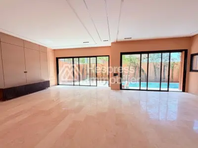 Belle villa avec piscine privée à Targa