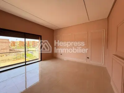 Belle villa avec piscine privée à Targa