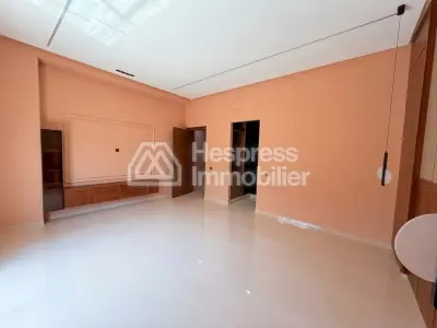 Belle villa avec piscine privée à Targa