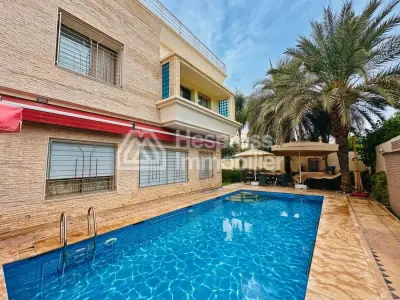 Splendid 4-bedroom villa with private pool in Targa