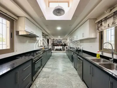 Splendid 4-bedroom villa with private pool in Targa