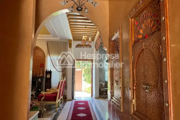 Beautiful 4-bedroom villa with private pool in Targa