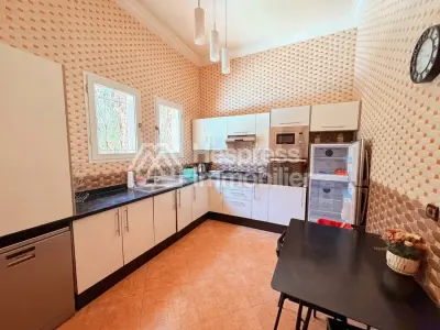 Beautiful 4-bedroom villa with private pool in Targa