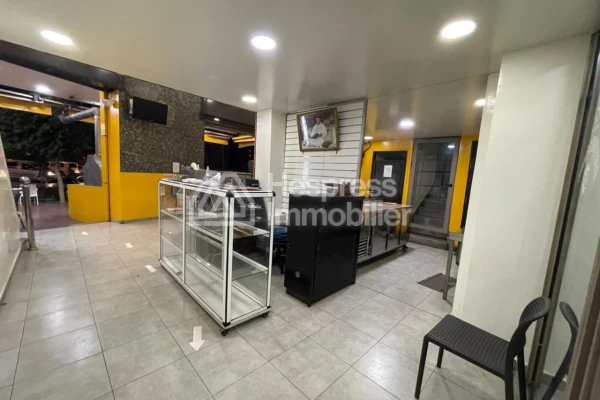 Local Commercial à vendre, 251m² à Marrakech