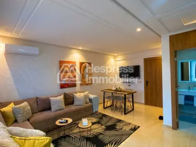 Beautiful 2-bedroom furnished apartment in a residence