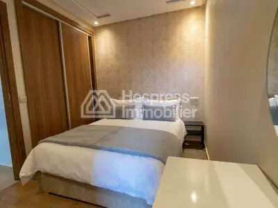 Beautiful 2-bedroom furnished apartment in a residence