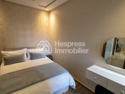 Beautiful 2-bedroom furnished apartment in a residence