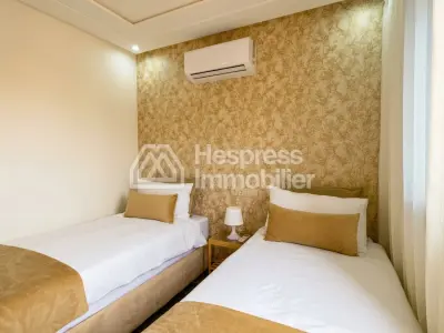 Beautiful 2-bedroom furnished apartment in a residence