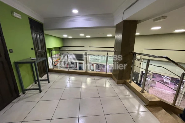 Local Commercial à vendre, 251m² à Marrakech
