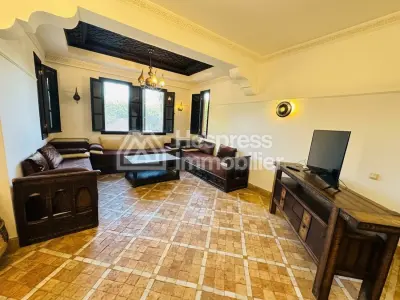 Furnished single-storey villa with private pool