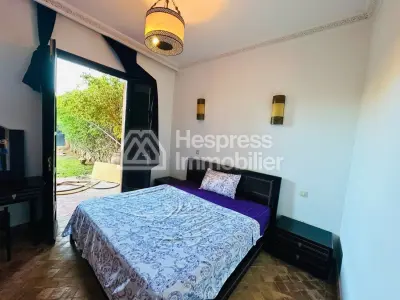 Furnished single-storey villa with private pool
