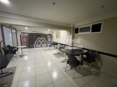 Local Commercial à vendre, 251m² à Marrakech