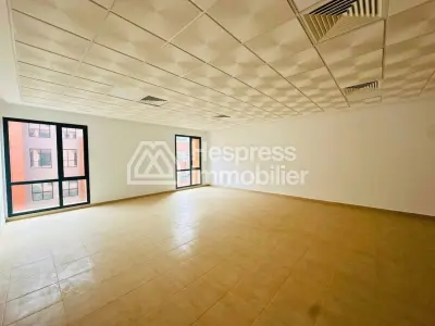 Office space of 67m² in a modern building at Gueliz