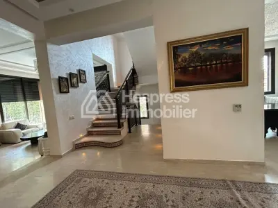 Splendid 4 bedroom villa with private pool in Targa