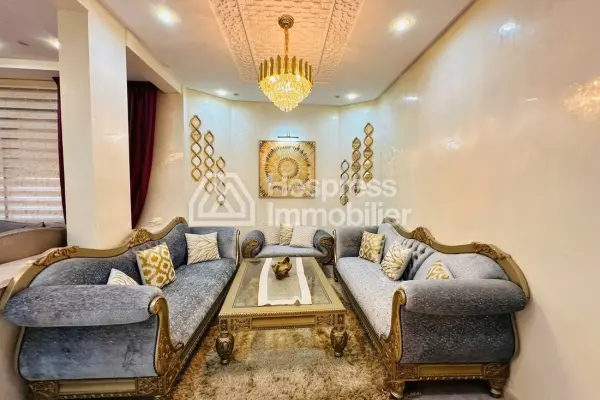 فيلا رائعة مكونة من 4 غرف نوم مع مسبح خاص في تارغا