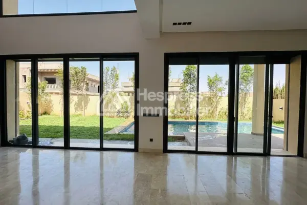 Magnificent modern villa with private pool in Targa