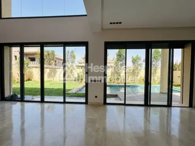 Magnificent modern villa with private pool in Targa