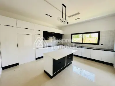 Magnificent modern villa with private pool in Targa