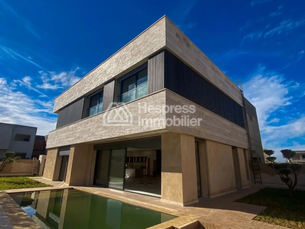 Magnifique Villa moderne avec piscine