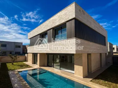 Magnifique Villa moderne avec piscine