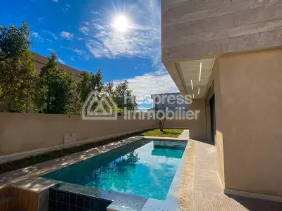 Magnifique Villa moderne avec piscine