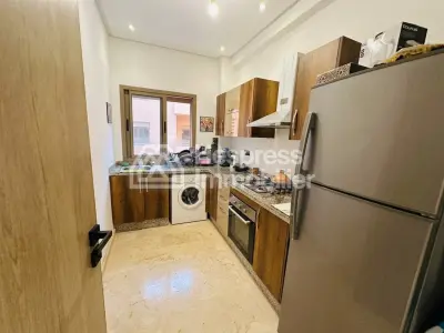 Modern 2-bedroom apartment with pool