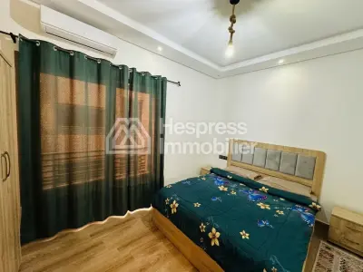 Modern 2-bedroom apartment with pool