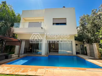 Belle villa de 500 m² avec piscine à Targa