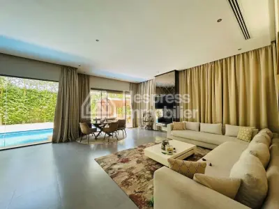 Belle villa de 500 m² avec piscine à Targa