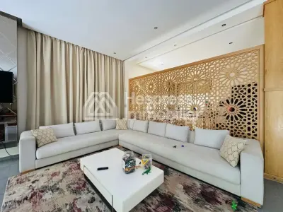 Belle villa de 500 m² avec piscine à Targa
