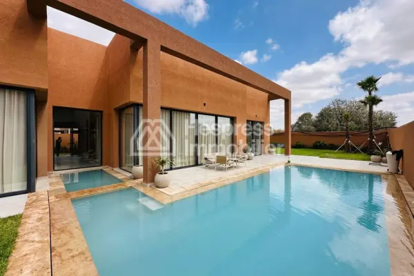 Single-story villa – 4 suites – Private pool