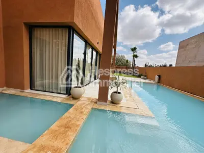 Single-story villa – 4 suites – Private pool