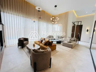 Single-story villa – 4 suites – Private pool