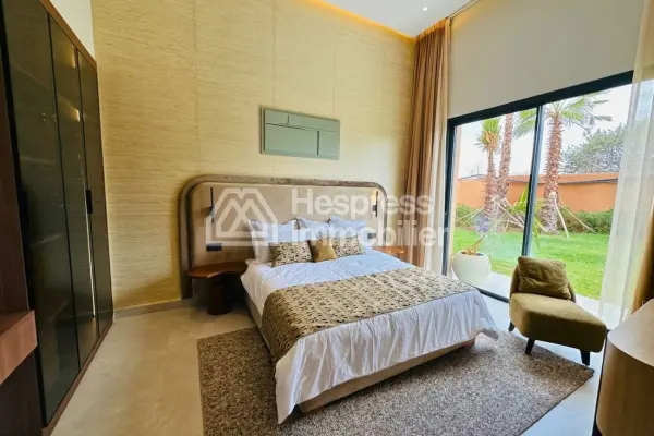 Single-story villa – 4 suites – Private pool