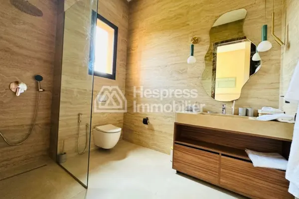 Single-story villa – 4 suites – Private pool