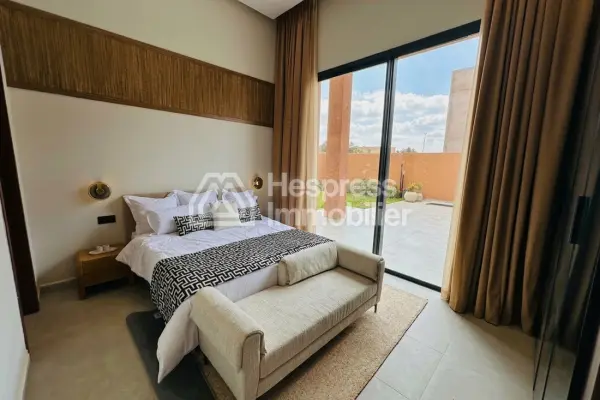 Single-story villa – 4 suites – Private pool