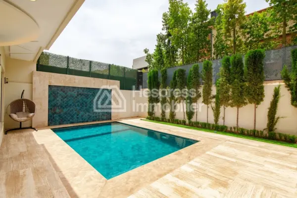 Belle villa avec piscine privée à Targa