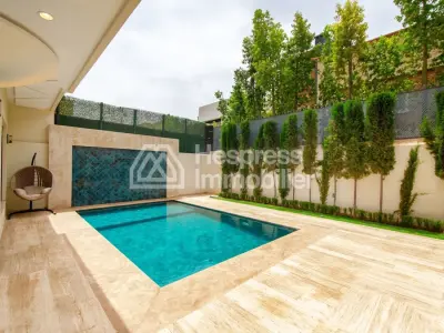 Belle villa avec piscine privée à Targa