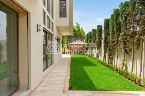 Belle villa avec piscine privée à Targa