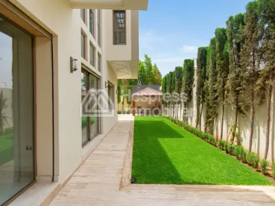 Belle villa avec piscine privée à Targa