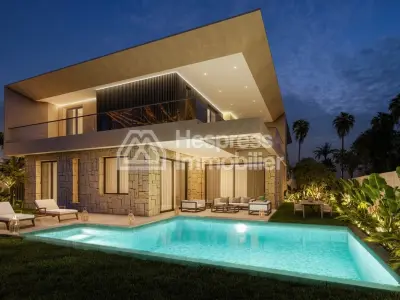 Luxueuse villa moderne 4 suites avec piscine privée