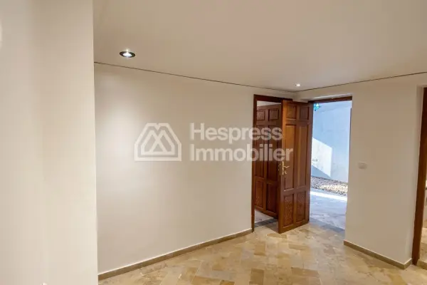Spacious apartment right on Boulevard M6