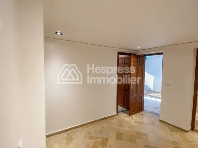 Spacieux appartement en plein Boulevard M6