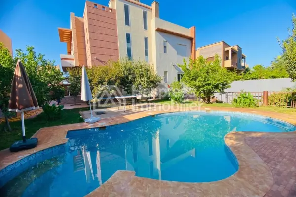 Beautifully furnished villa with pool – Targa
