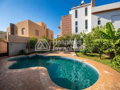 Beautifully furnished villa with pool – Targa